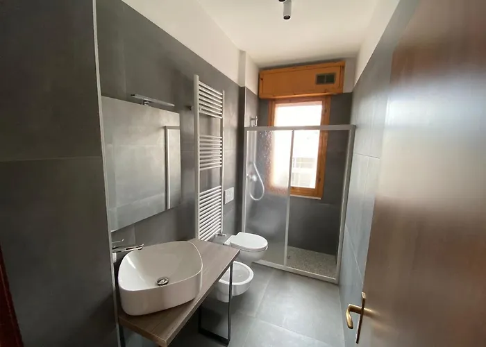 Con Posto Auto Privato A Marina Centro Mare