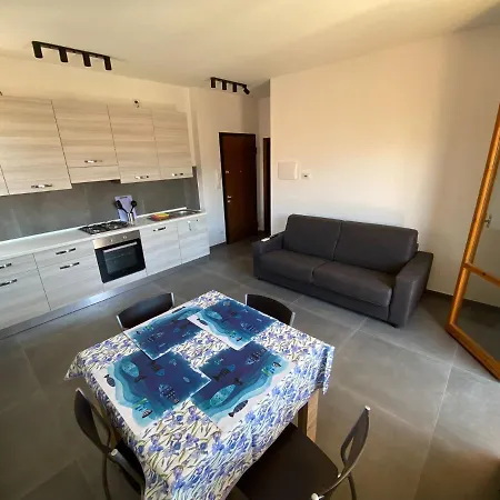 Con Posto Auto Privato A Marina Centro Mare *