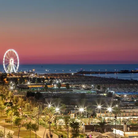 Apartment Con Posto Auto Privato A Marina Centro Mare Rimini