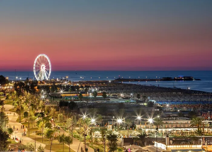 Apartman Con Posto Auto Privato A Marina Centro Mare Rimini